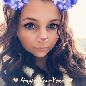 Meet your Posher, Elaine